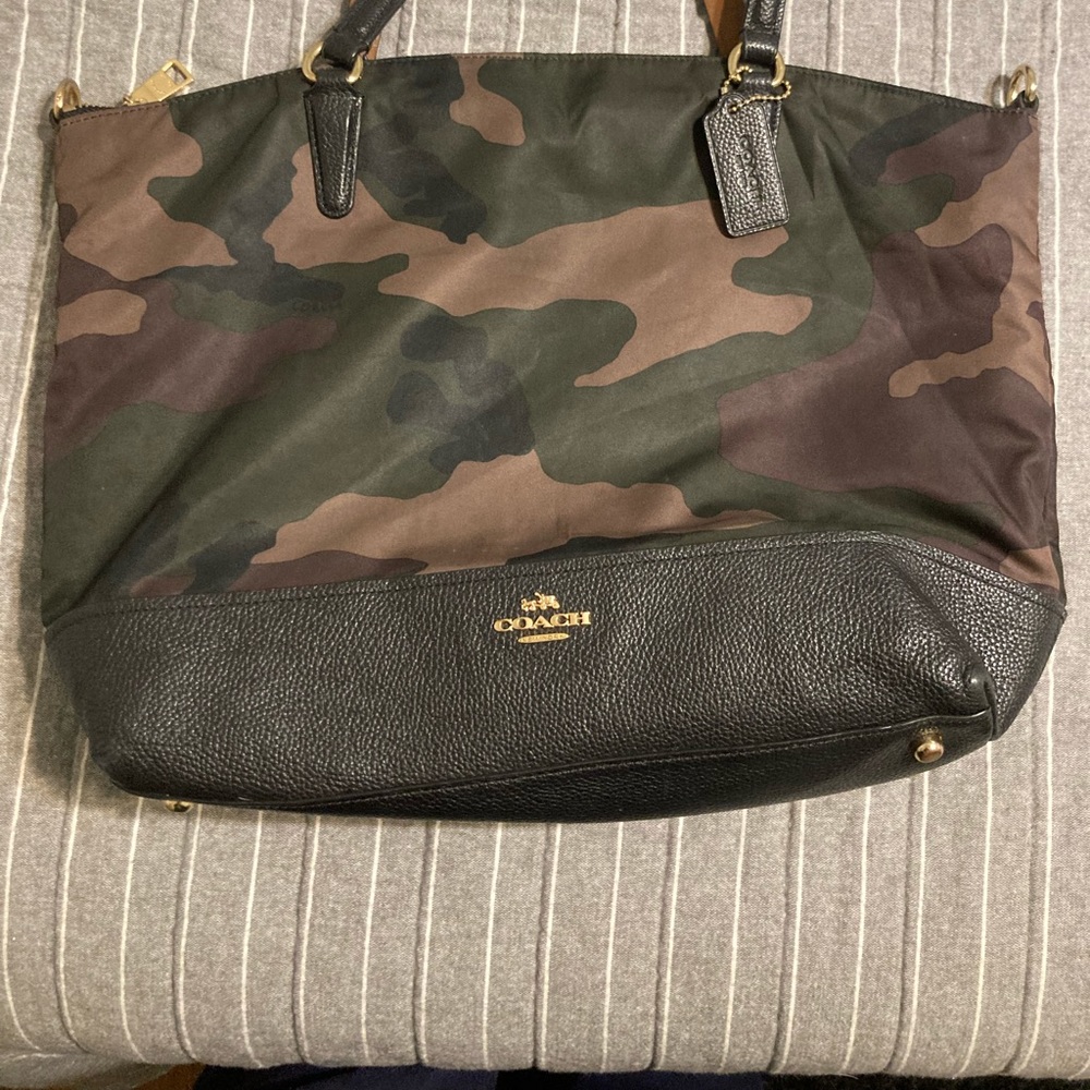 Coach Camo Nylon Satchel wonderful light weight purse w/crossbody strap. EUC